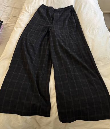 Pantaloni Zara 
