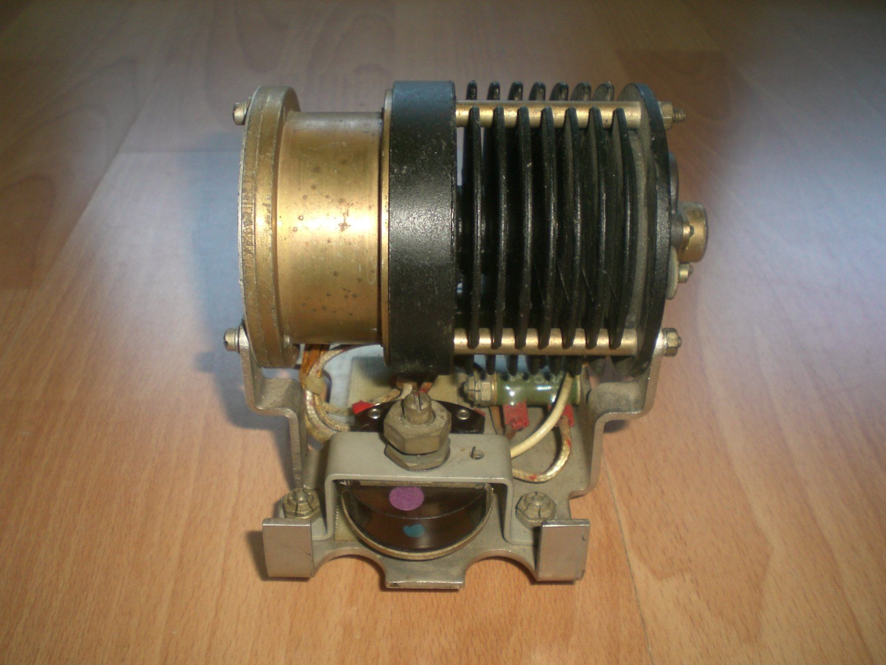 Messen: Regulator Alouette lll – Gebraucht aus Grellingen von Neuron67 3