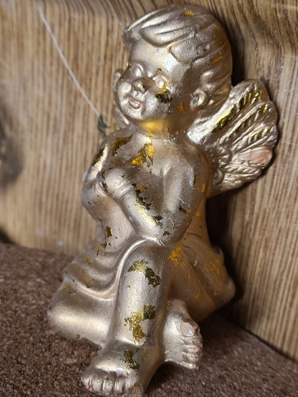 Figuren: Goldiger Engel H 9 x B 6 x L 7 cm – Gebraucht aus Amriswil von kleindeko 3