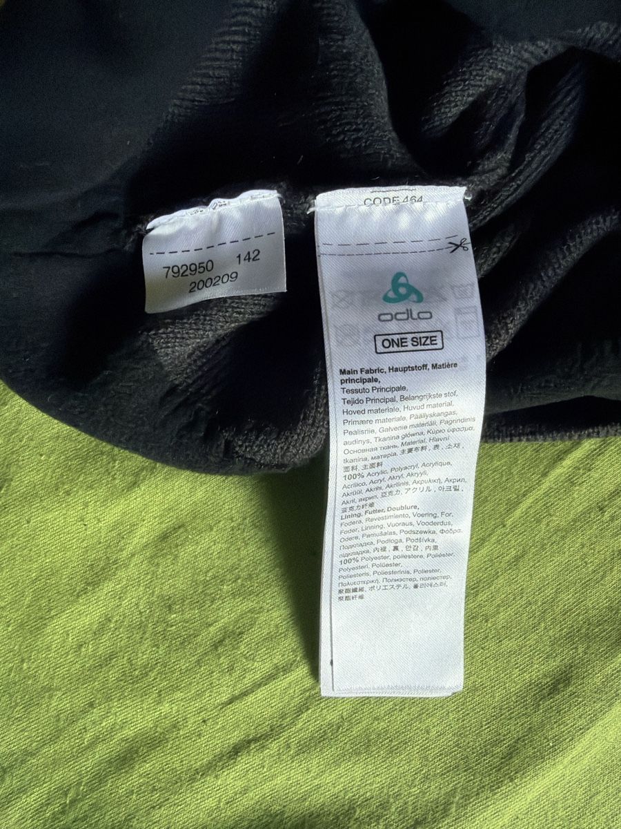 Odlo Copricapi, berretti & cappellini: ODLO Swiss ski berretto  – Nuovo e nell'imballaggio originale da Sementina venduto da bru_vpp5 2