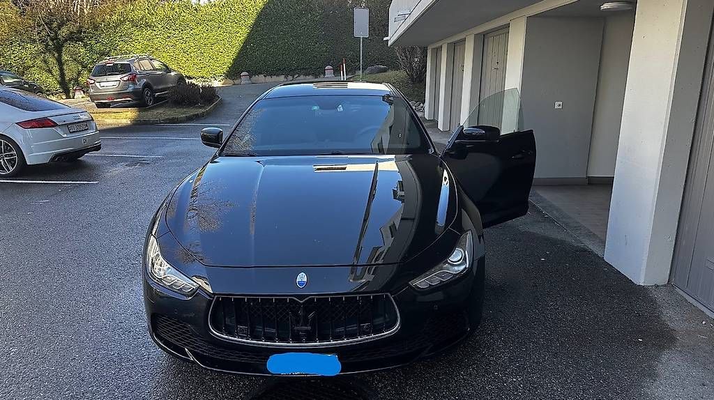 Automobili: Maserati ghibli 4Q – Usato da Pregassona venduto da oli_nyv8 2