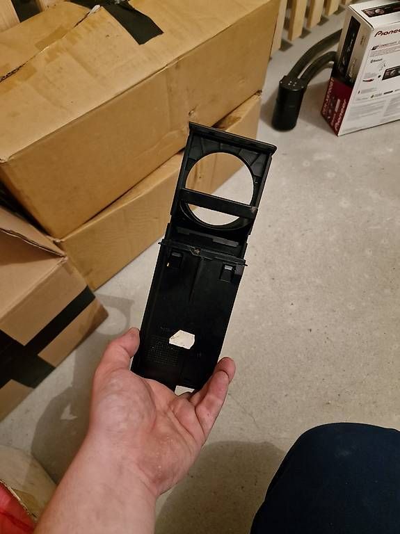 Accessori per altri veicoli: Seat becherhalter – Usato da Zweidlen venduto da jasko_