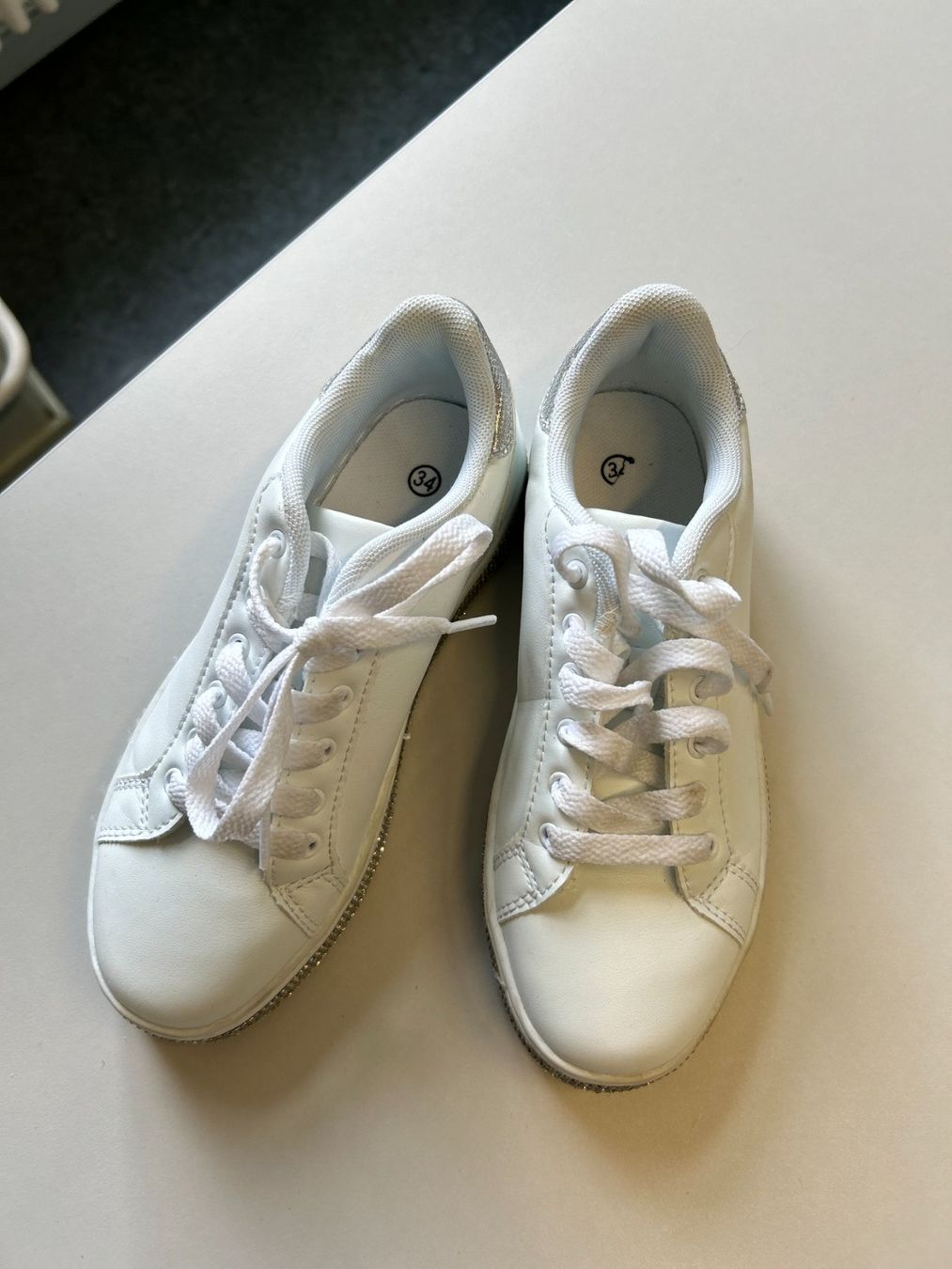 Scarpe da uomo: Kinderschuhe Sneaker Graceland Grösse 34 – Nuovo (secondo la descrizione) da Zürich venduto da kun_d8p9 3