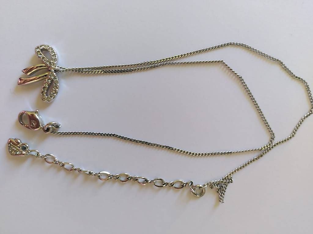 Colliers: Swarovski Halskette – D'occasion à Wädenswil par gia_f8j6 1