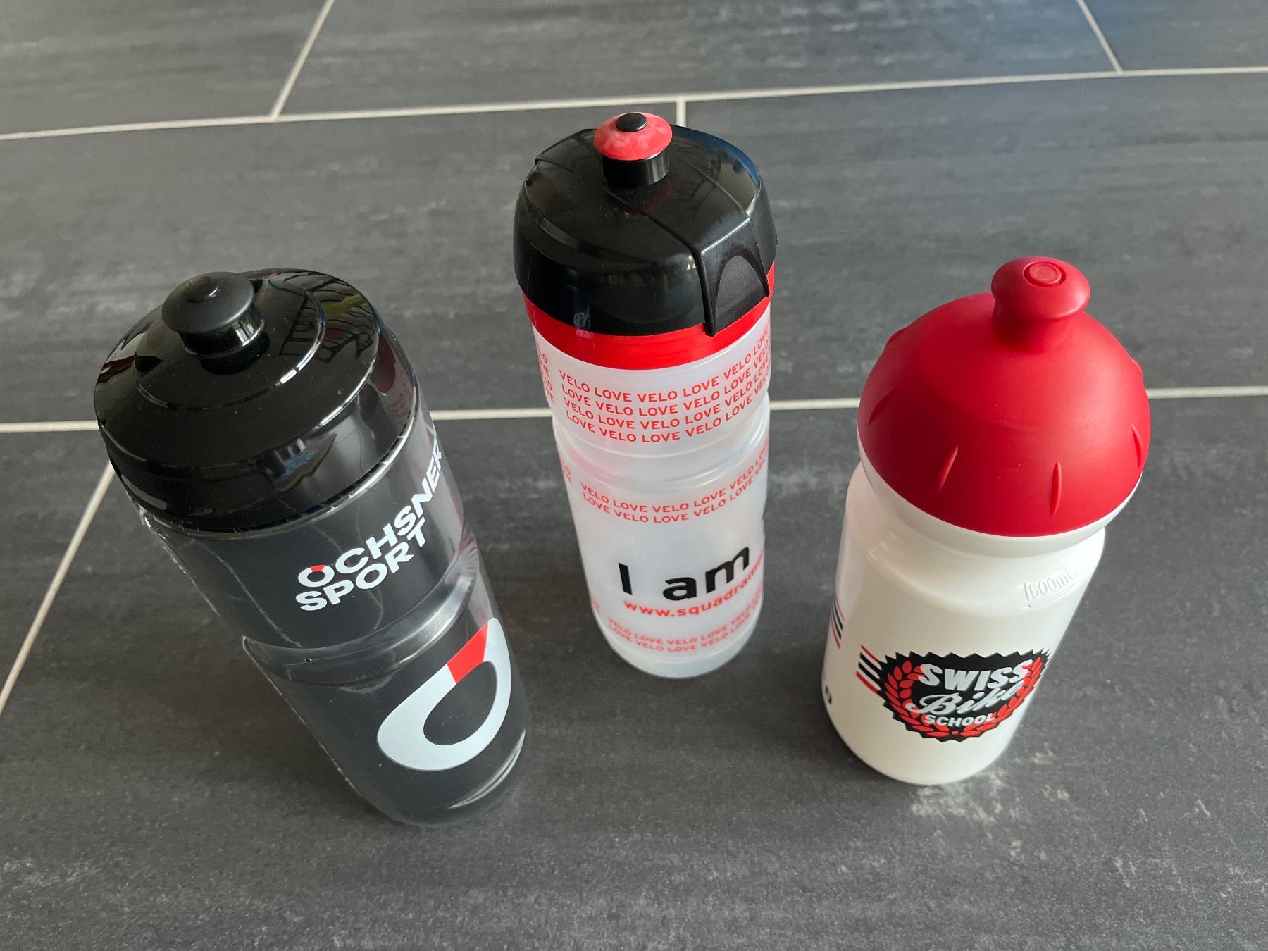 Borracce & Thermos: 3 Getränkebidons – Nuovo (secondo la descrizione) da Aarau venduto da Swifty03 1