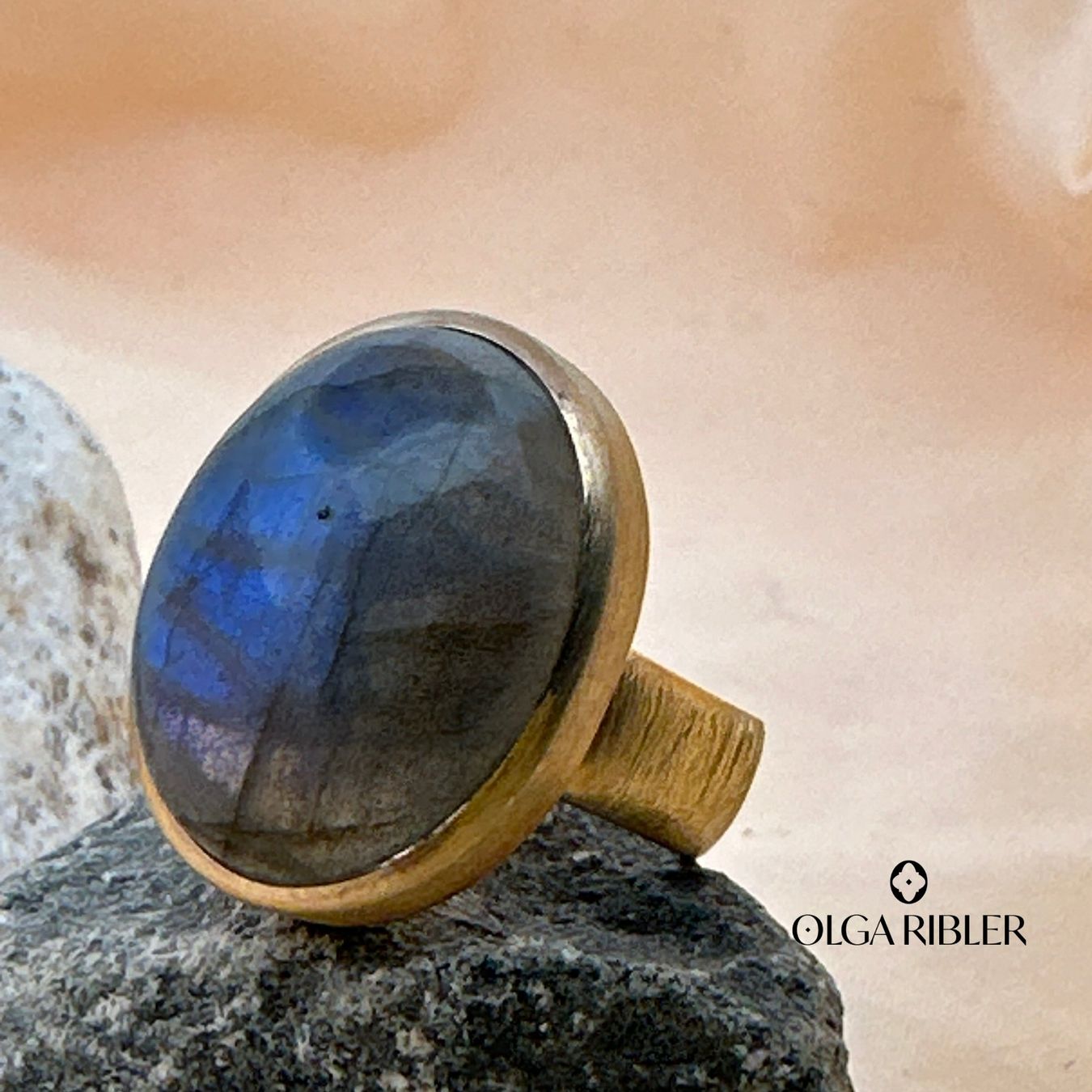 Olga Ribler Ringe: Unikate Silber Ring 925 mit Labradorite Grösse 58 – Neu (gemäss Beschreibung) aus Luzern von Schmuckoutlet