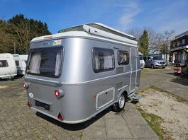 A vendre belle Eriba Touring 430 avec omnistor Thule