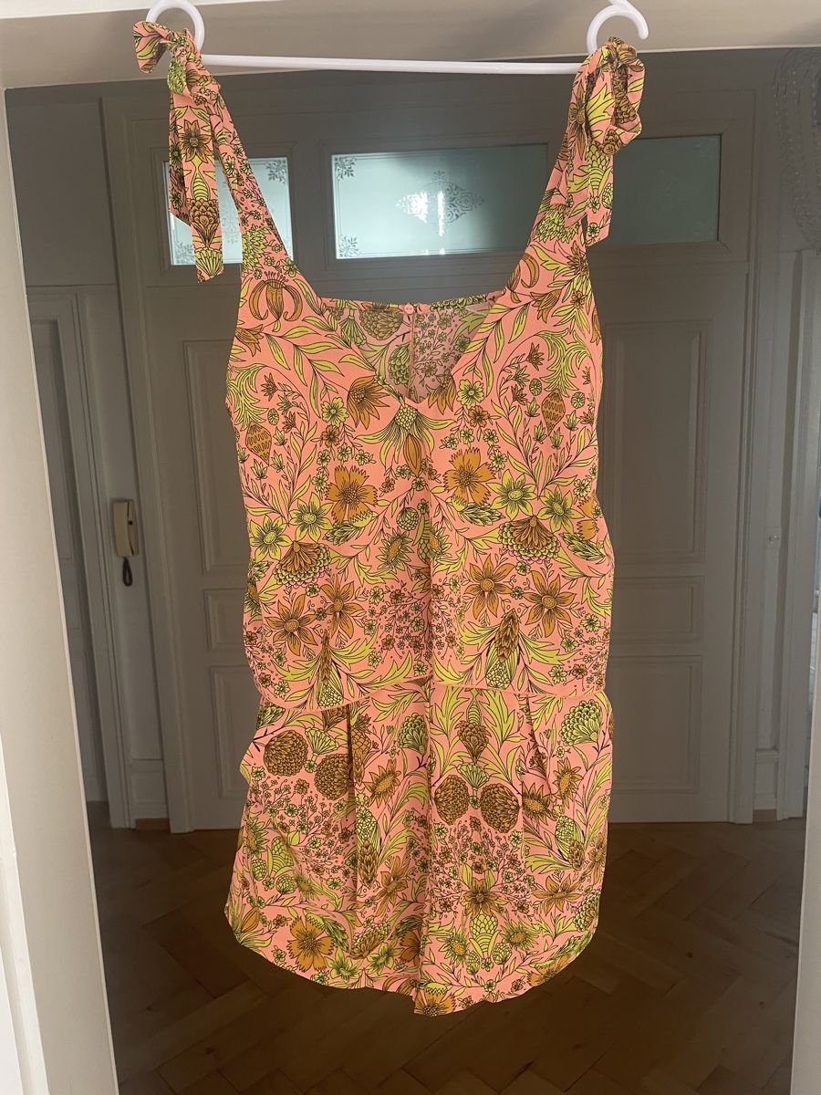 Jumpsuits: Süsses Playsuit – Gebraucht aus Zürich von pgr_9pzn