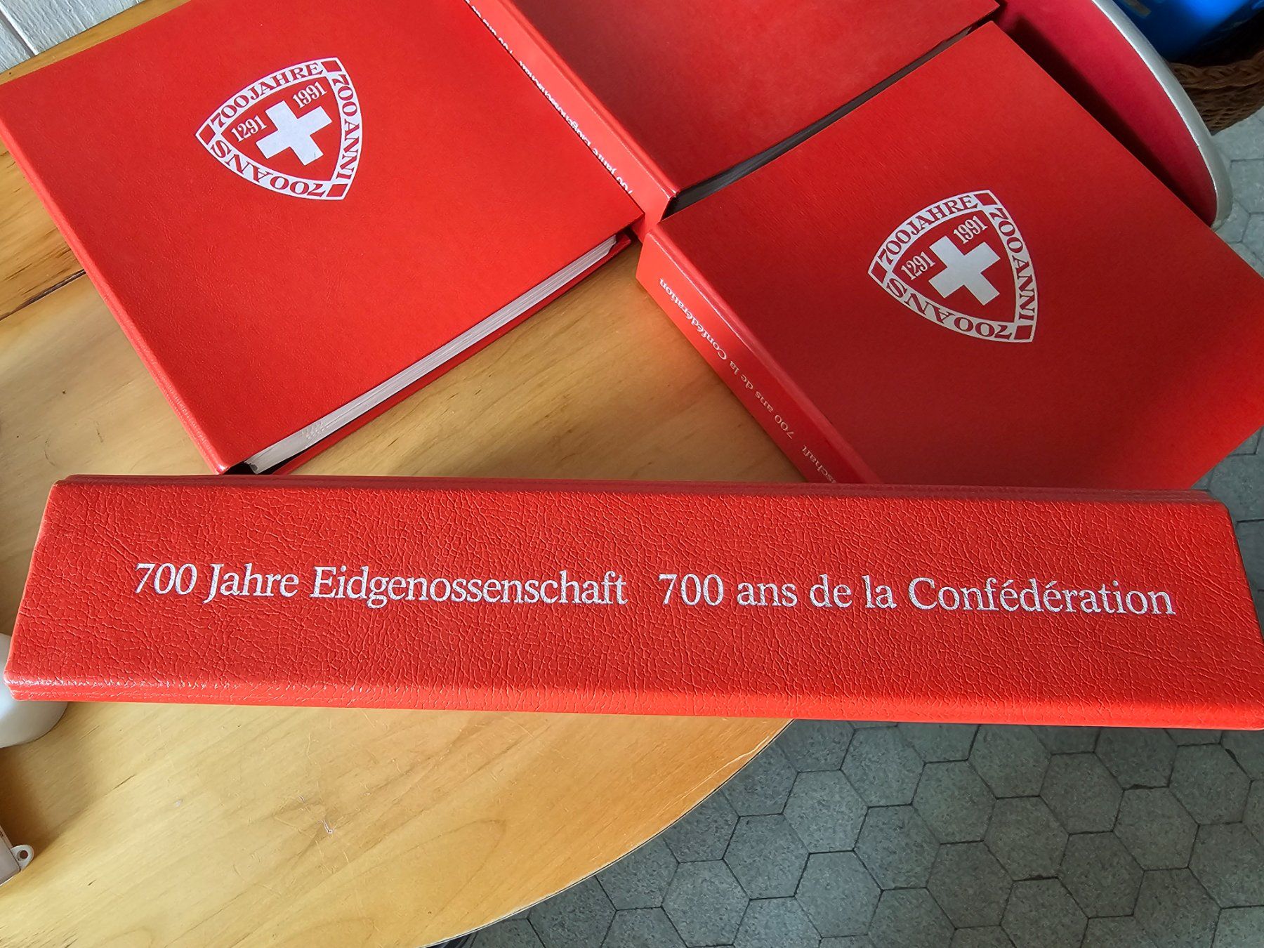 Ordner: 4er set 700 Jahre Eidgenossenschaft – Gebraucht aus Bigenthal von Westerngirl 4
