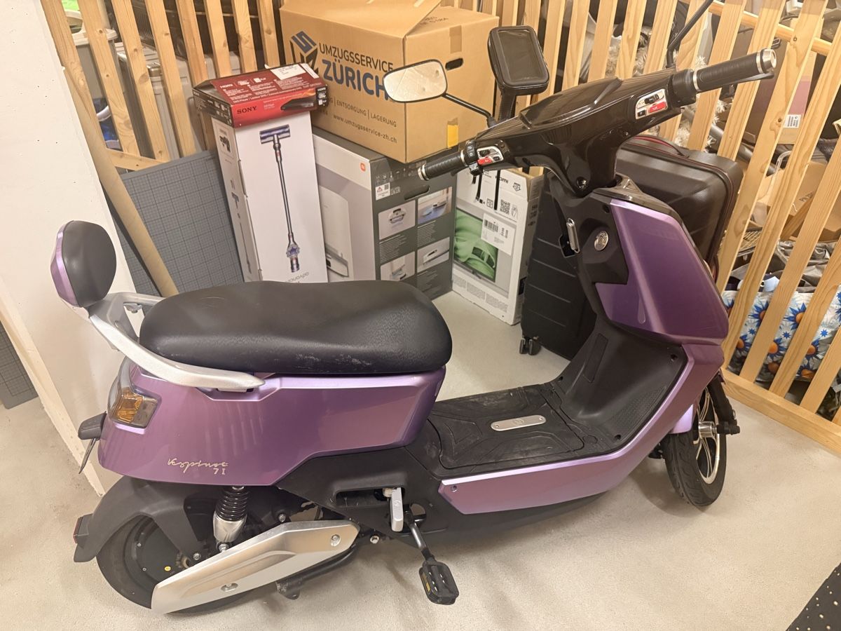Vespino Scooters: Vespino 7i – Neuf (Voir description) à Zürich par Alinasimon