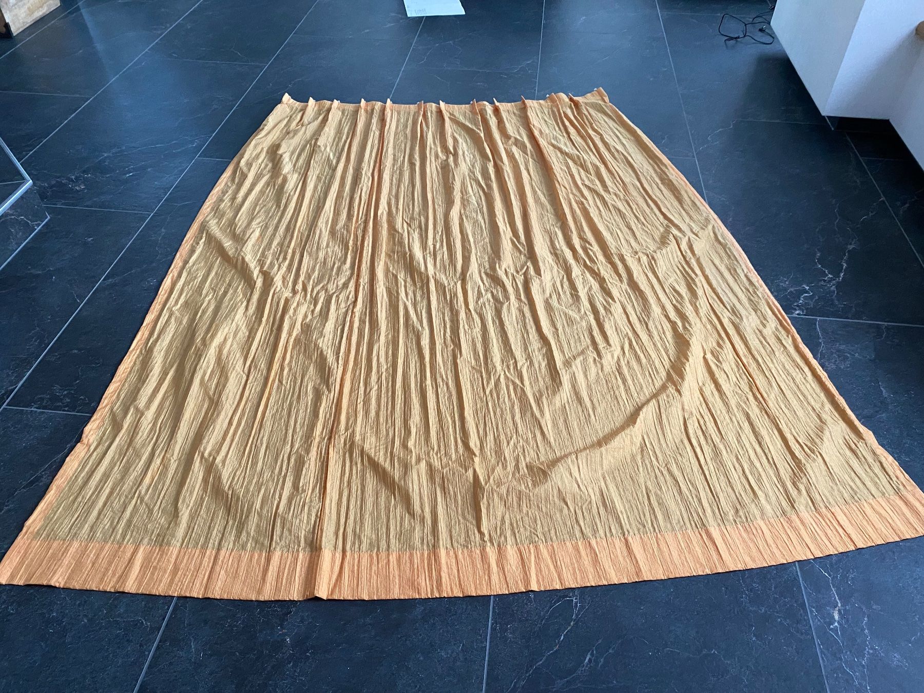 Interio Vorhänge: 2 Vorhänge orange Interio – Gebraucht aus Speicherschwendi von ChHW