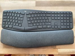 Clavier ergonomique Logitech avec repose-poignet K860