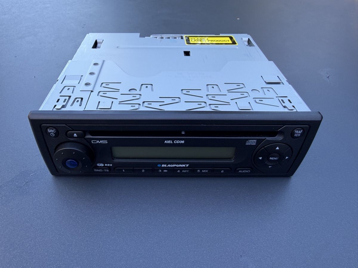 Blaupunkt Radio: Autoradio Blaupunkt Kiel CD36 – Nuovo (secondo la descrizione) da Zollikerberg venduto da wiewowasdenn