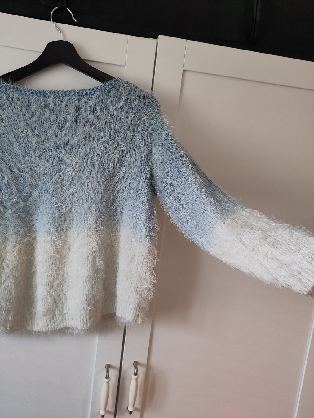 Maglioni & Felpe: Pullover mit Fransen,wenig gebraucht (ca 3x)  – Usato da Basel venduto da L.m.m.p 2