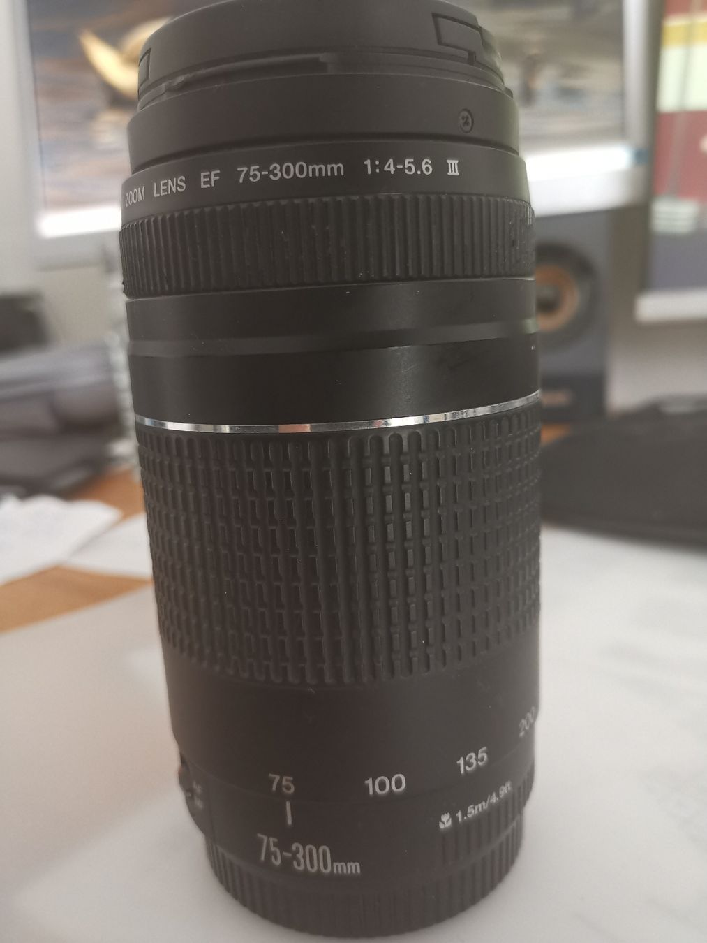 Canon Objektive: Canon EF Objektiv 75-300 – Gebraucht aus Herisau von Morcylch