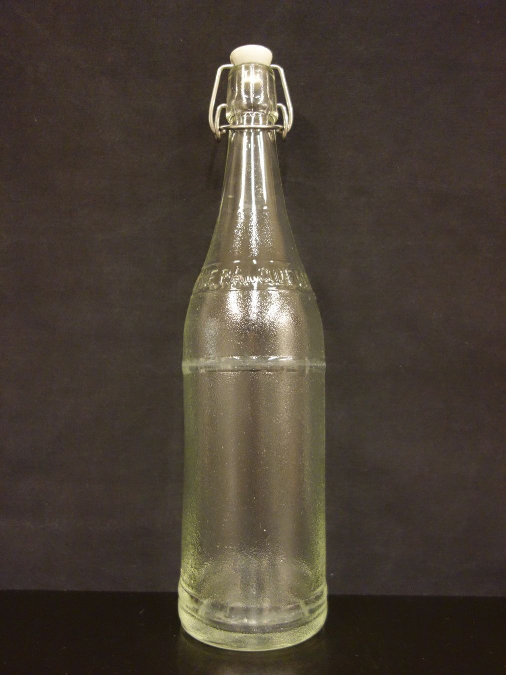Bicchieri, Caraffe & Bottiglie: Flasche MINERALQUELLE WEISSENBURG 1969 – Usato da Kerzers venduto da Flaschenposten 2