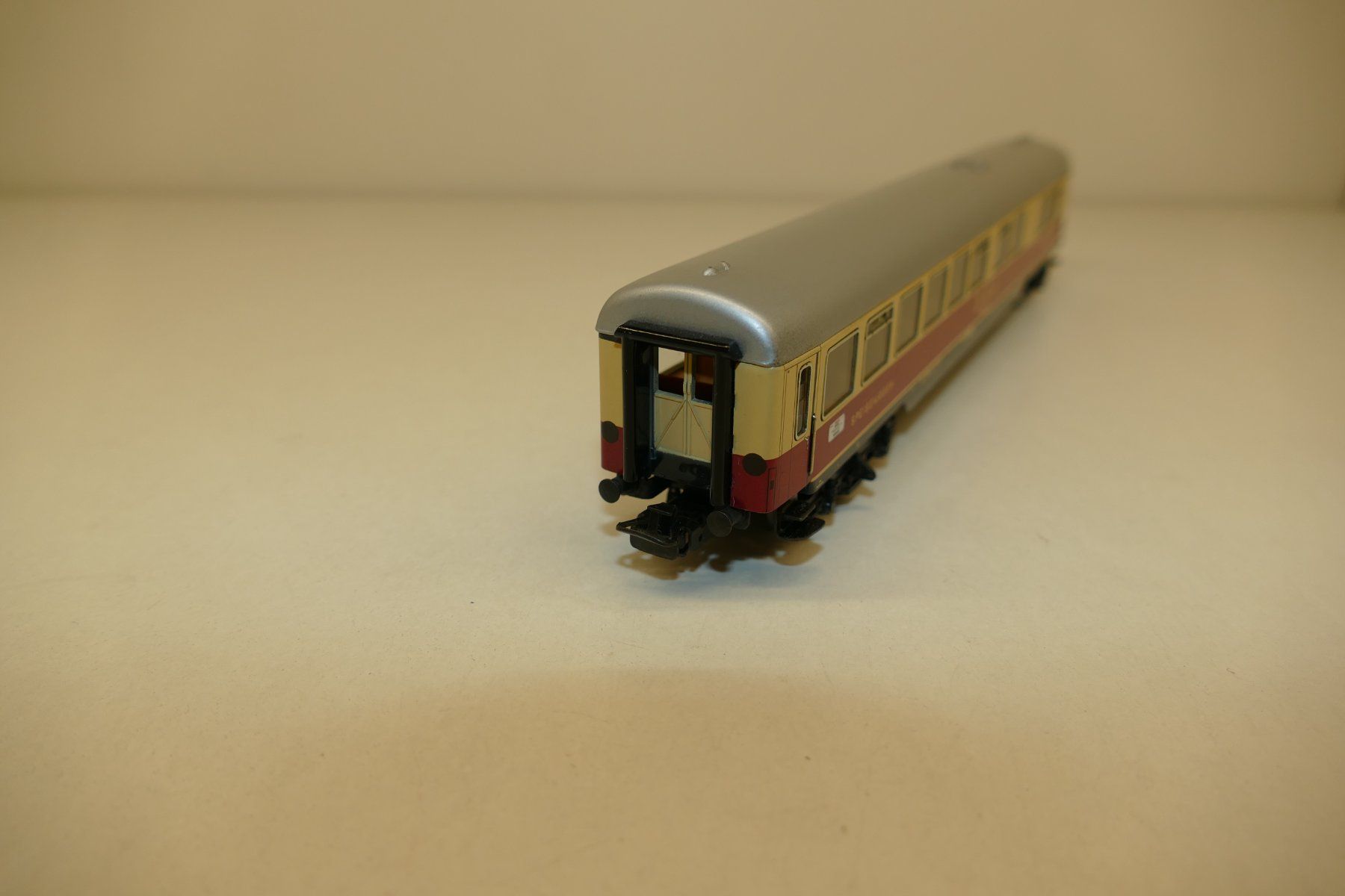 Märklin Modellini di ferrovie: Märklin H0: DB TEE/IC-Speisewagen – Usato da Niederhasli venduto da rail-duerst 3