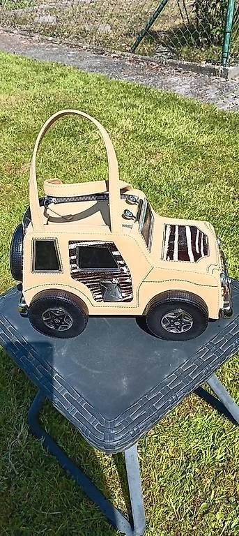 Borse: Fantastica borsa Braccialini a forma di Jeep – Usato da Figino venduto da cla_b75f 2