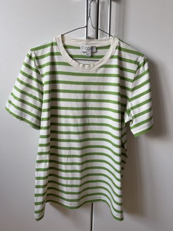COS gestreiftes T-Shirt Gr. M