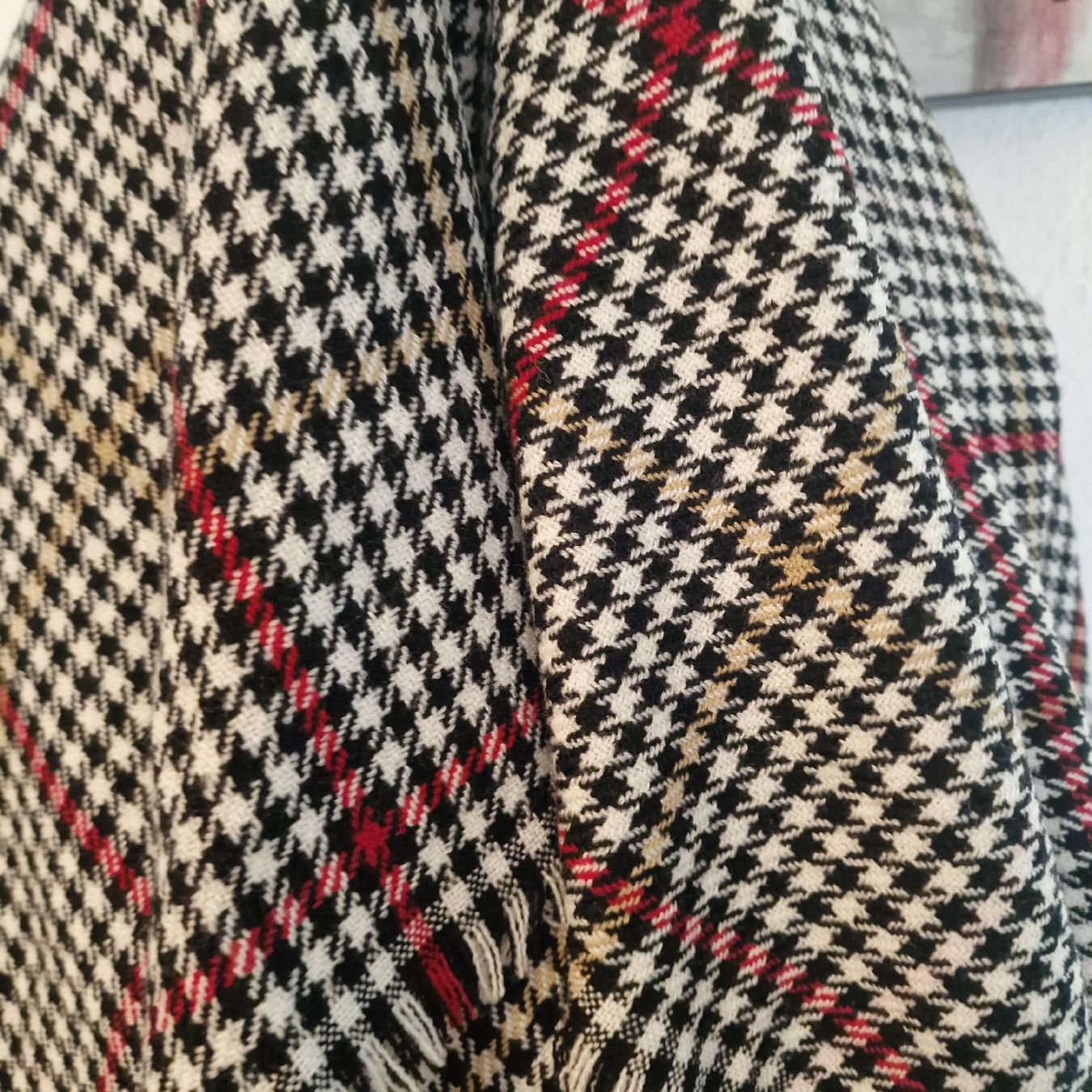 Codello Foulards, Tücher & Schals: Codello langer foulard – Gebraucht aus St. Gallen von mania03 1