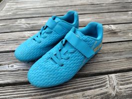 Fila Fussballschuhe Gr. 33