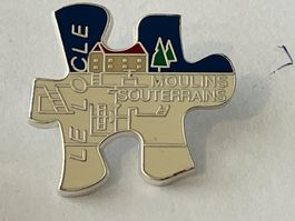 1 Pin Moulins Souterrains Le Locle