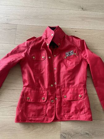 Barbour Jacke Damen ML (leichte Übergangsjacke, rot)