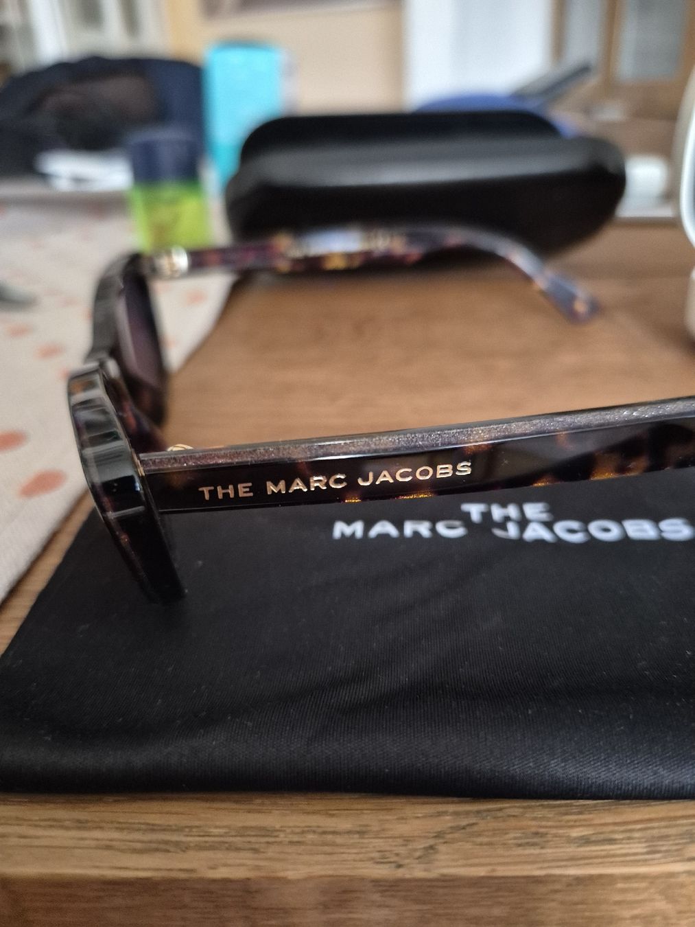 Lunettes & Verres: Marc Jacobs Sunglasses. Great condition. Summer style! – D'occasion à Genève par Giechi76 2