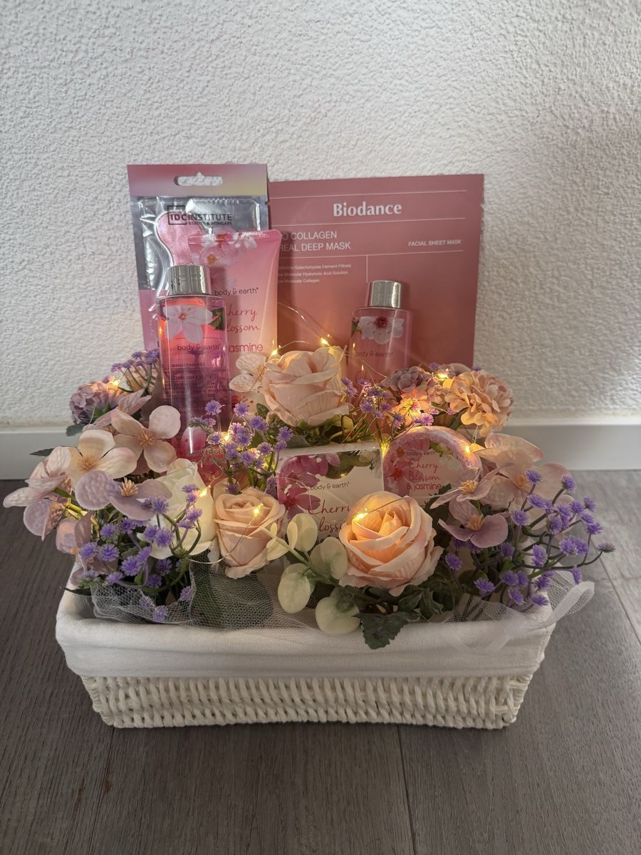 Altro per la casa: BEAUTY-GESCHENKKORB – Nuovo e nell'imballaggio originale da Goldach venduto da jil_vnd8 1