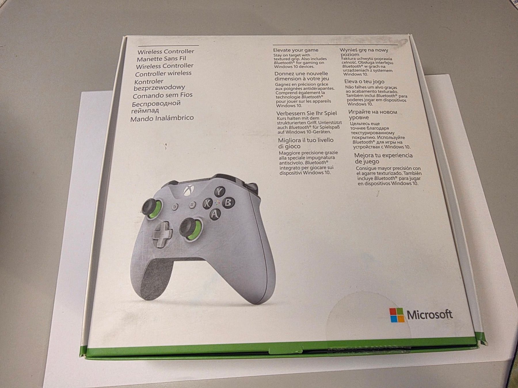 Microsoft Controller: XBOX Wireless Controller Special Edition in Grey/Green – Gebraucht aus Mörigen von Gadgeteer 1