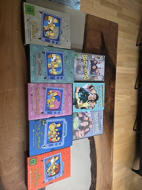 Alle DVDs: The Simpsons / Scrubs Serien Staffel – Gebraucht aus Turgi von daehler908