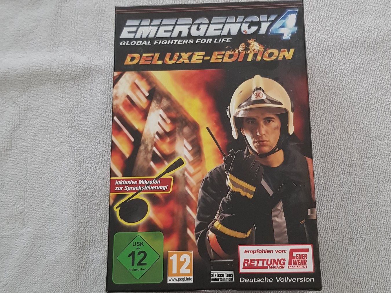 Spiele: Emergency 4 Deluxe-Edition (PC CD-ROM) – Gebraucht aus Liestal von tonic