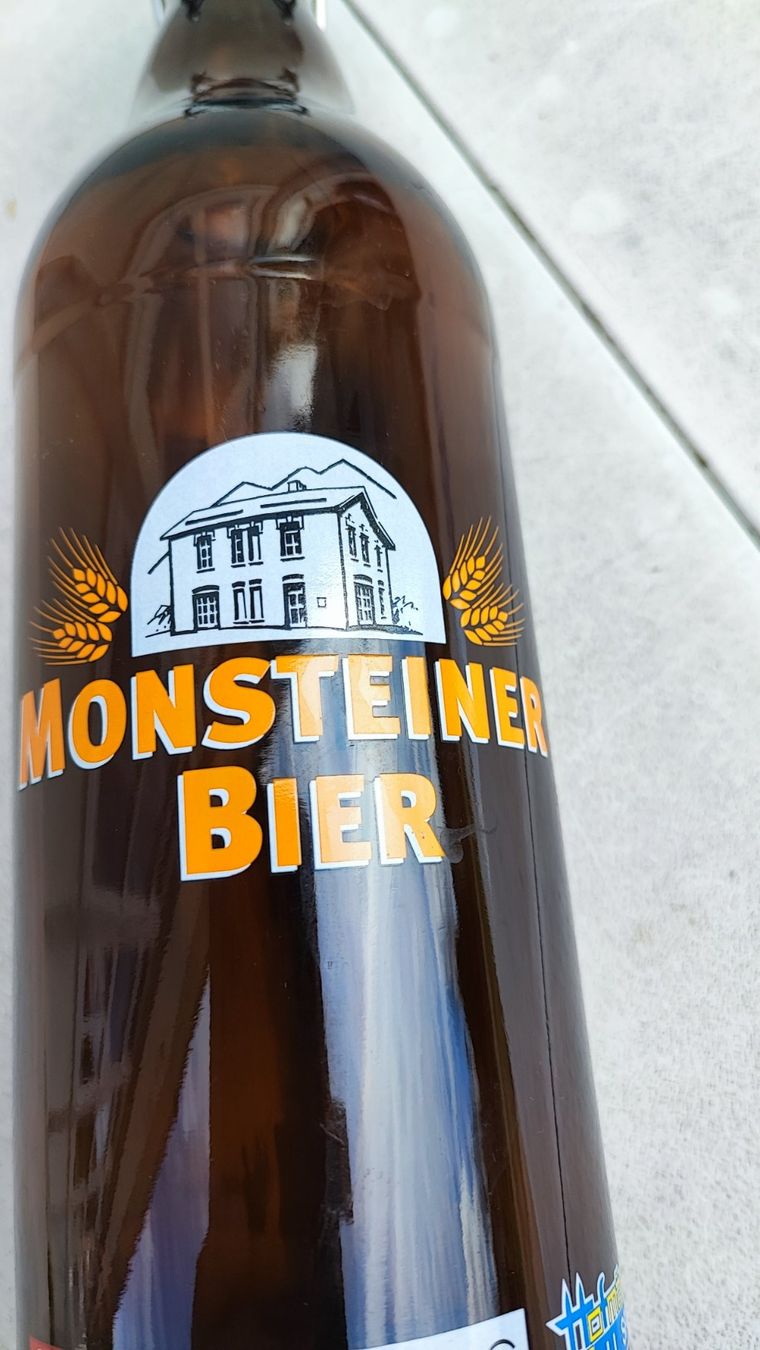 Bicchieri, Caraffe & Bottiglie: Monsteiner Bier Flasche Davos, Bügelverschluss, – Usato da Mosnang venduto da KurtHe 1