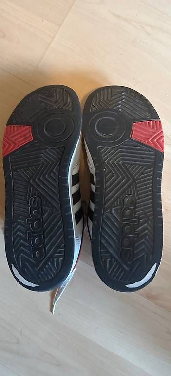 Scarpe da uomo: Adidas Sneakers – Usato da Adliswil venduto da DutyOfficer 2