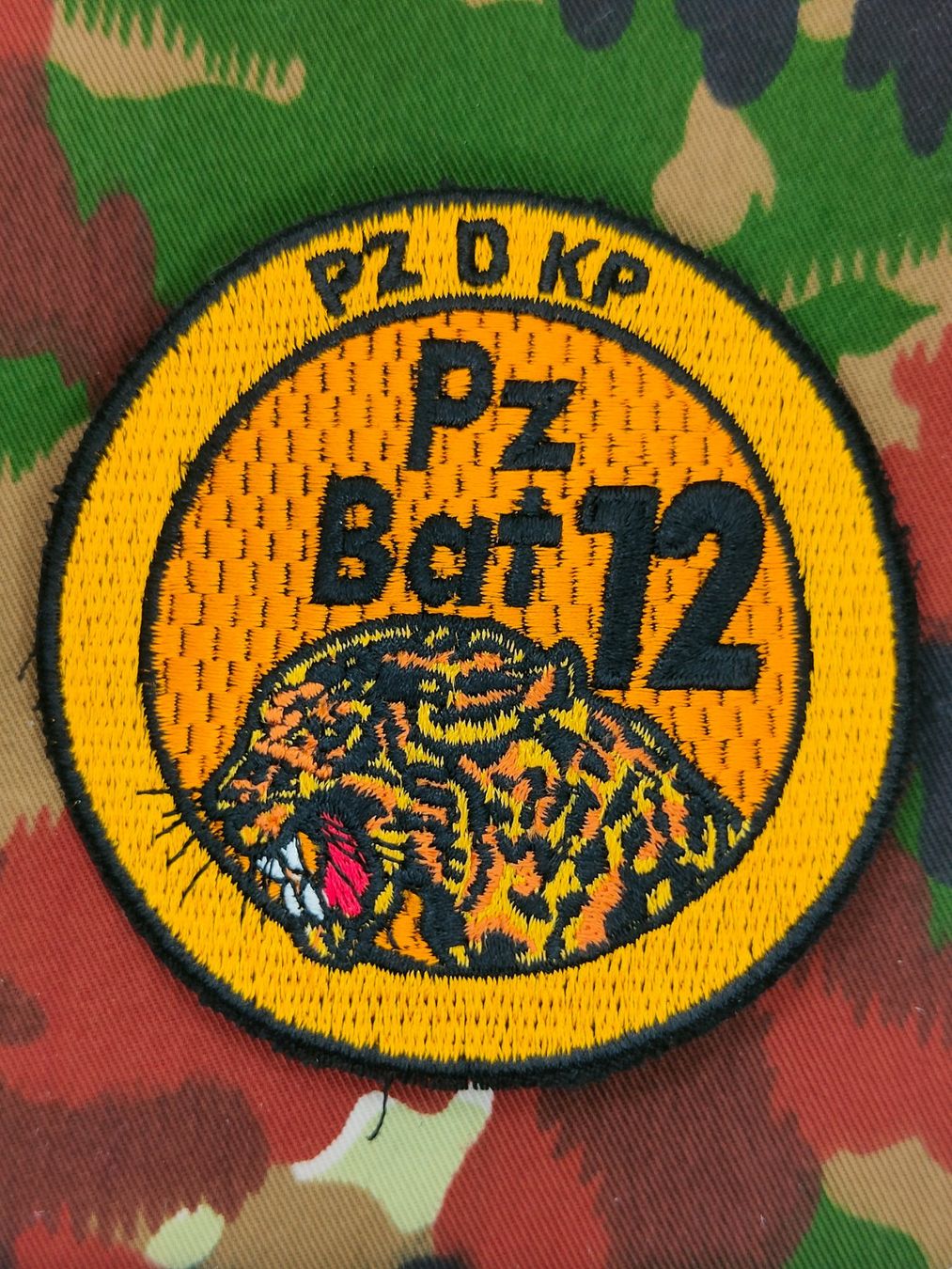 Schweizer Armee Placchette & Badge: Verbandsabzeichen Pz Bat 12 Dienstkp – Usato da Bauma venduto da SwissMilitaria