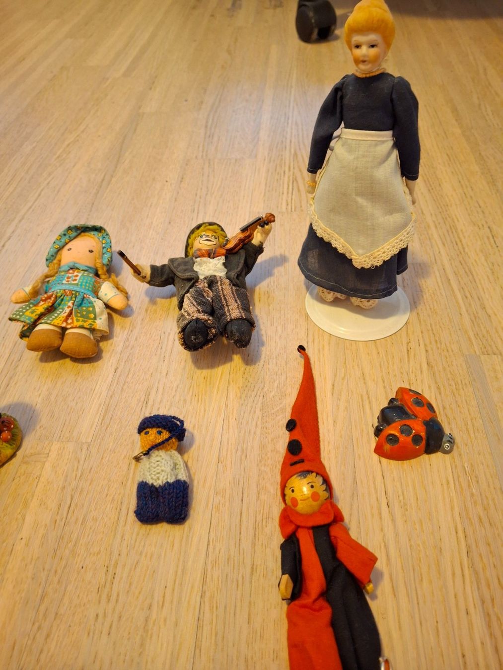 Figuren: 9 Figuren zur Dekoration – Gebraucht aus Dietikon von Hwengi 2