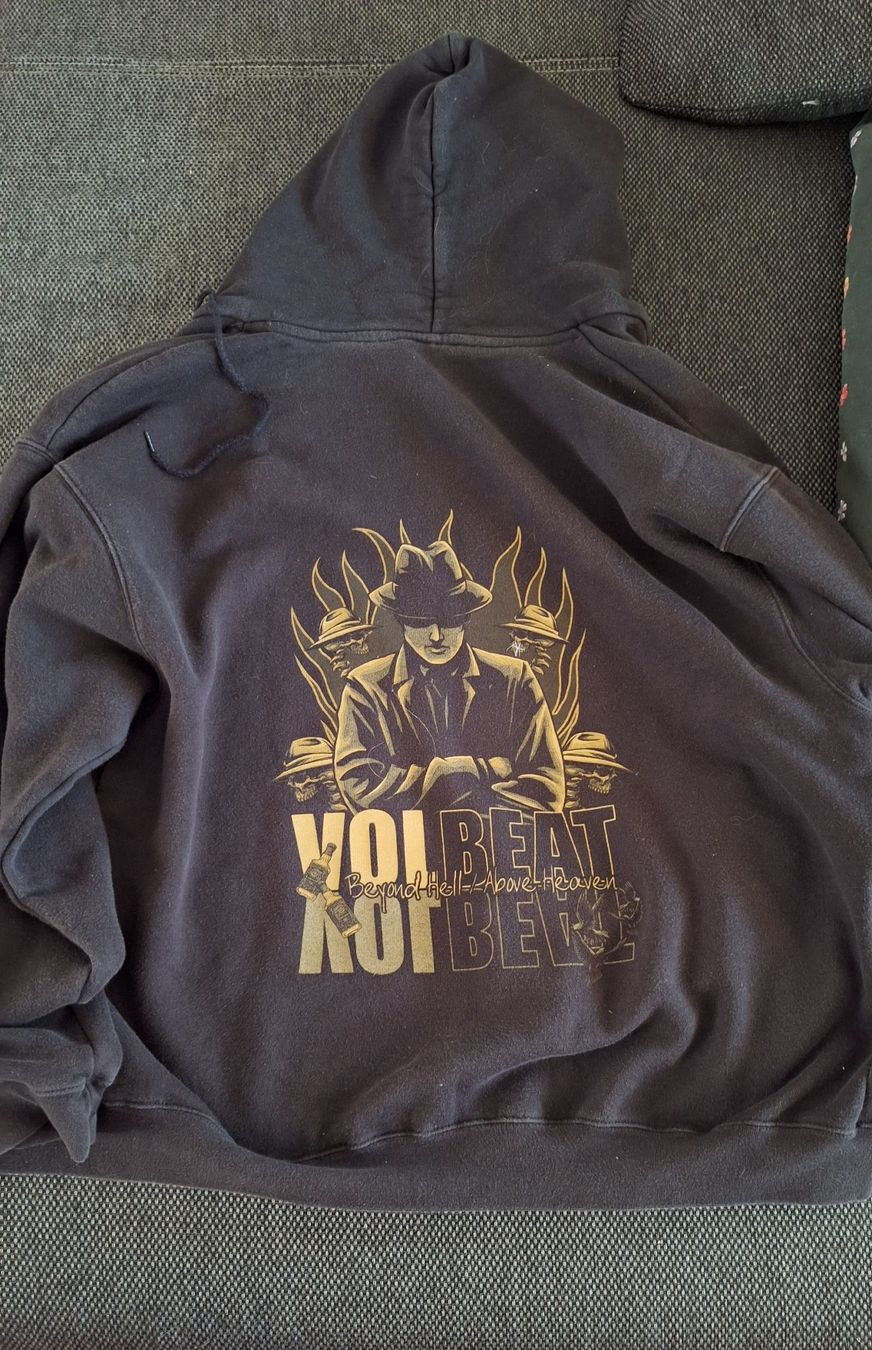 Jacken: Volbeat Hoodie-Jacke – Gebraucht aus Biglen von baita23 1