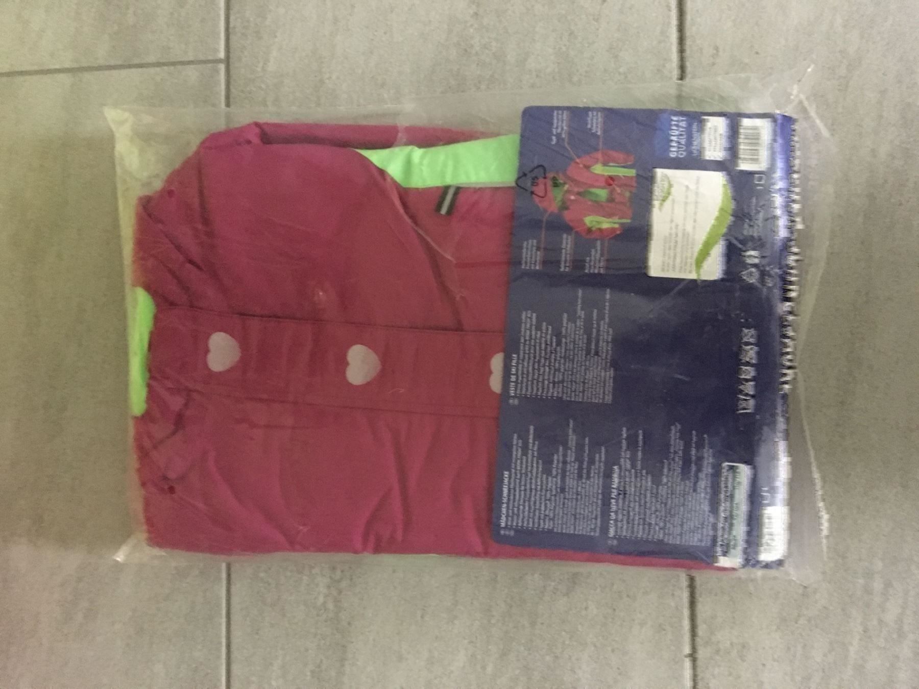 Giacche & Cappotti: Verkaufe eine neue Winterjacke Mädchen – Nuovo e nell'imballaggio originale da Adliswil venduto da rossoelmare 1