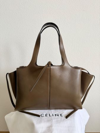 Grand sac Céline Tri-fold, en cuir lisse, kaki – brun
