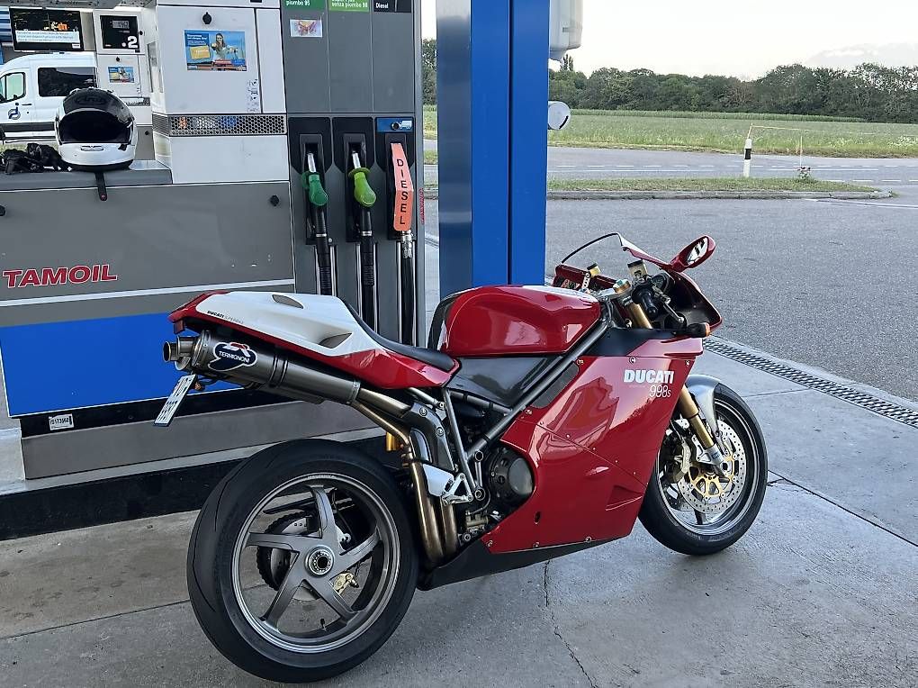 Route: Moto Ducati 998s monoposto 2004 – D'occasion à vich par mr.popeki 1