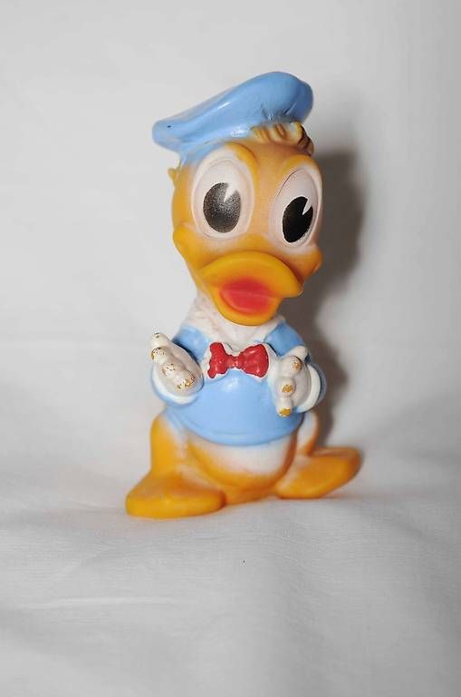 Statuette: Orginal Disney Figur Donald Duck – Usato da Basel venduto da storchenricardo 1