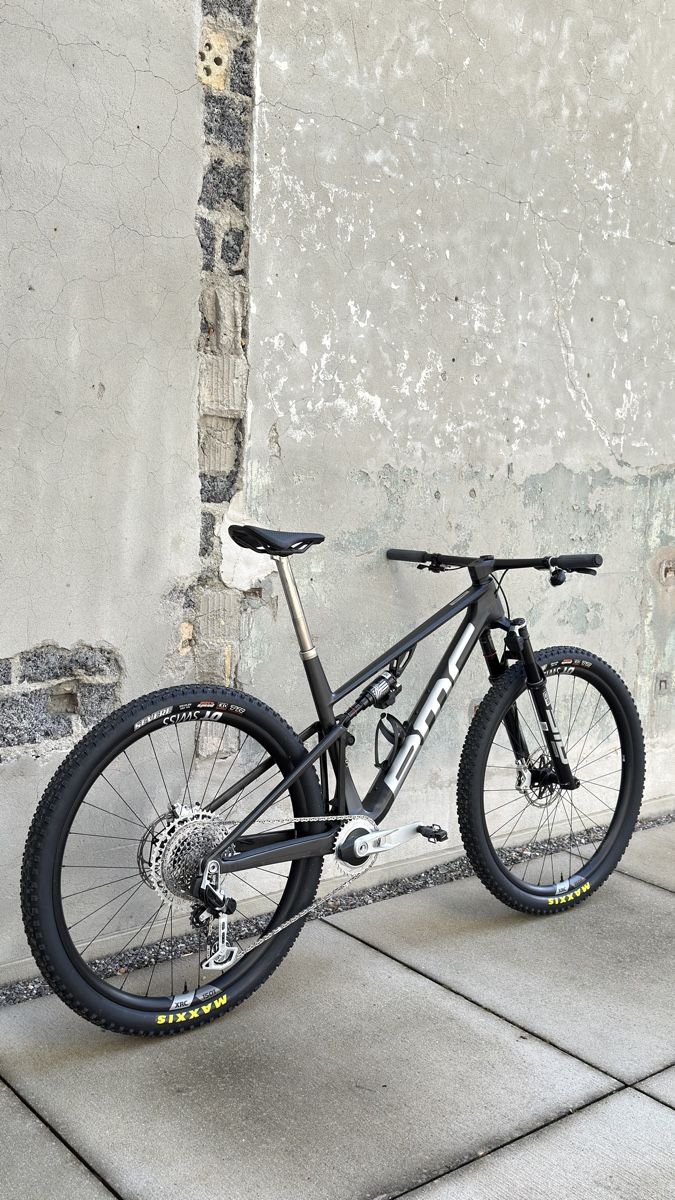 BMC Velos: BMC FOURSTROKE R 01 Custom – Gebraucht aus Stettlen von Drift.Bike.Shop.Bern 1