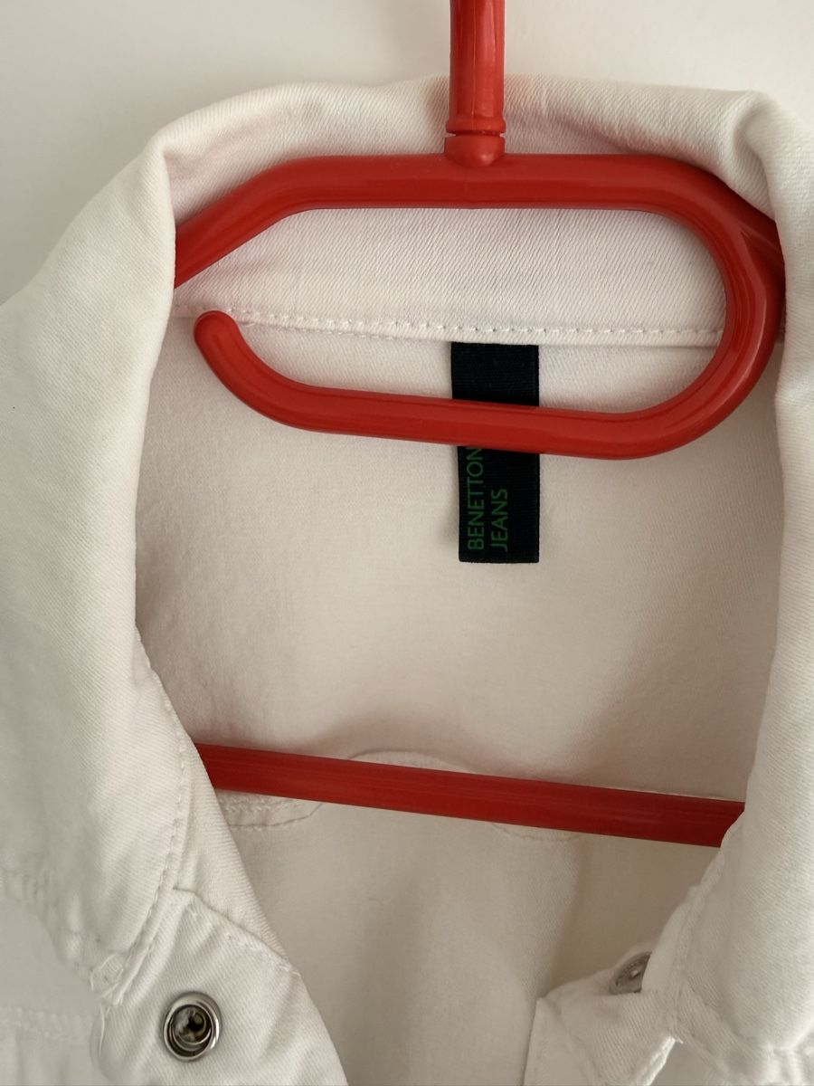 Benetton Giacche: Jeansjacke von Benetton – Usato da Worb venduto da Soben 3