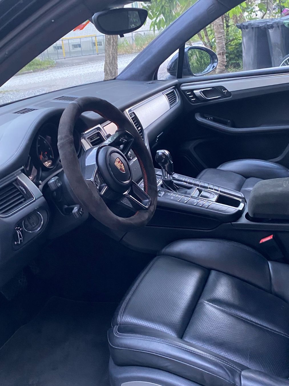 Porsche Autos: Porsche Turbo Macan 3.6 – D'occasion à Dielsdorf par edo_2kjr 3