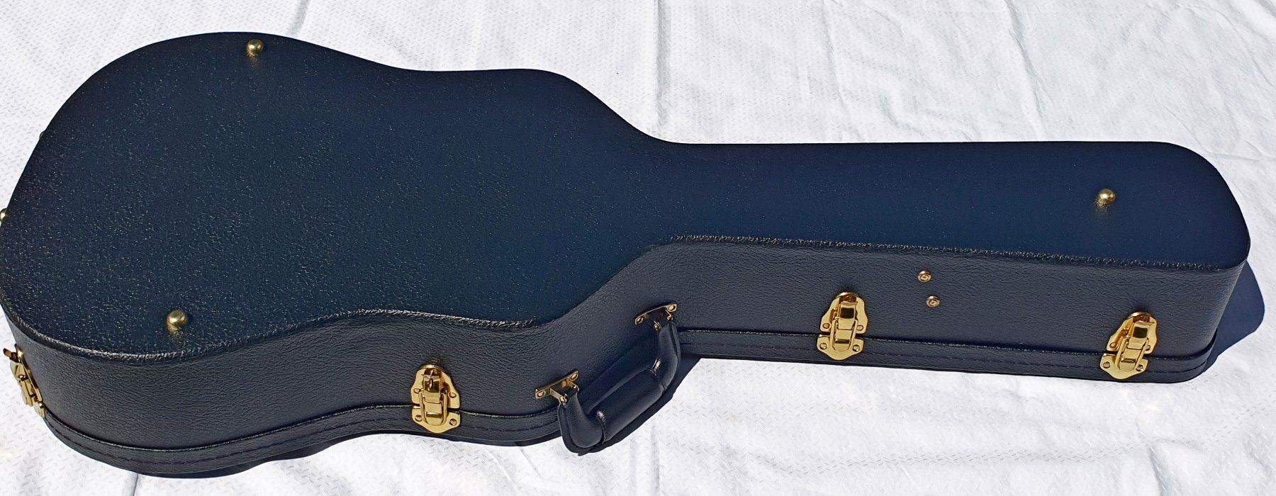 Gibson Musikinstrumente: Gibson Case Dreadnought Plüsch SCHWARZ Gitarrenkoffer – Gebraucht aus Basel von x-hobby 5