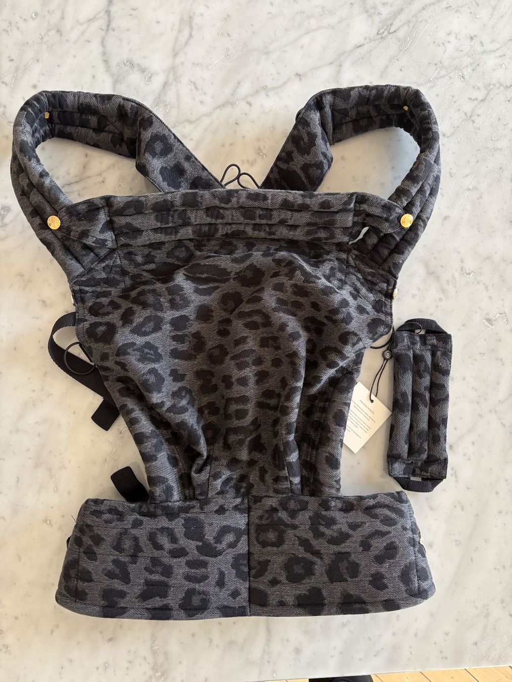 Artipoppe Marsupi portabebè: ZEITGEIST LEOPARD GREY IN COTTON – Usato da Zürich venduto da ninarachella