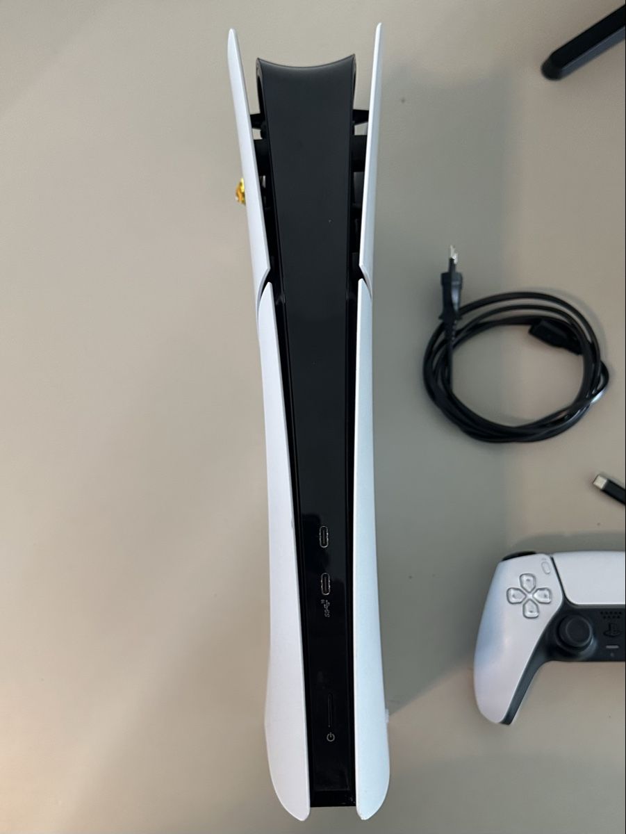 Sony Konsolen: AB 1Fr. | PlayStation 5 Slim - Digital Edition – Gebraucht aus Zürich von srd_6ndb 1