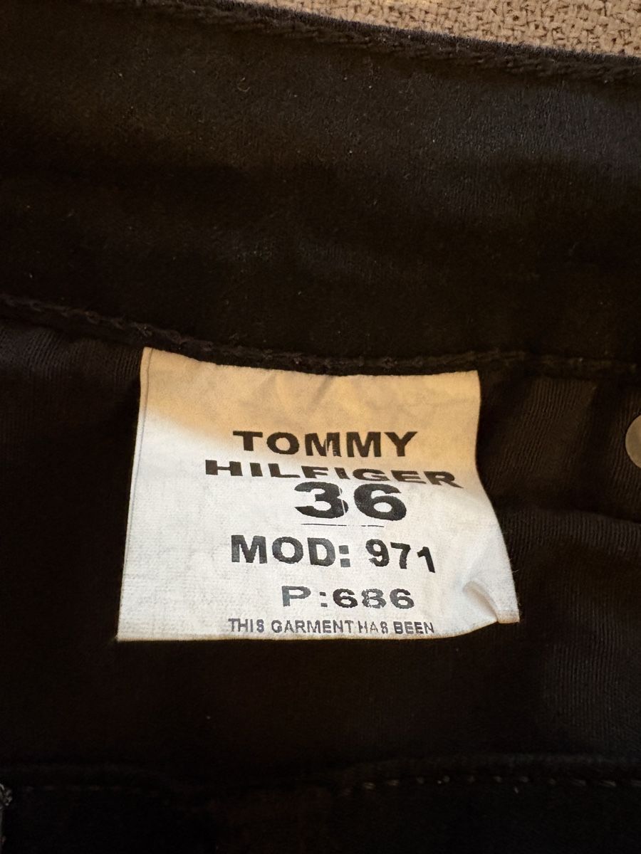 Tommy Hilfiger Jeans: Tommy Hilfiger Jeans, Grösse XL, NEU – Nuovo (secondo la descrizione) da Oberengstringen venduto da Marling 4
