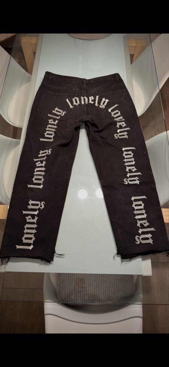Jeans: Jeans Métro boutique taille 32us  – Usato da Bramois venduto da thomaasv2