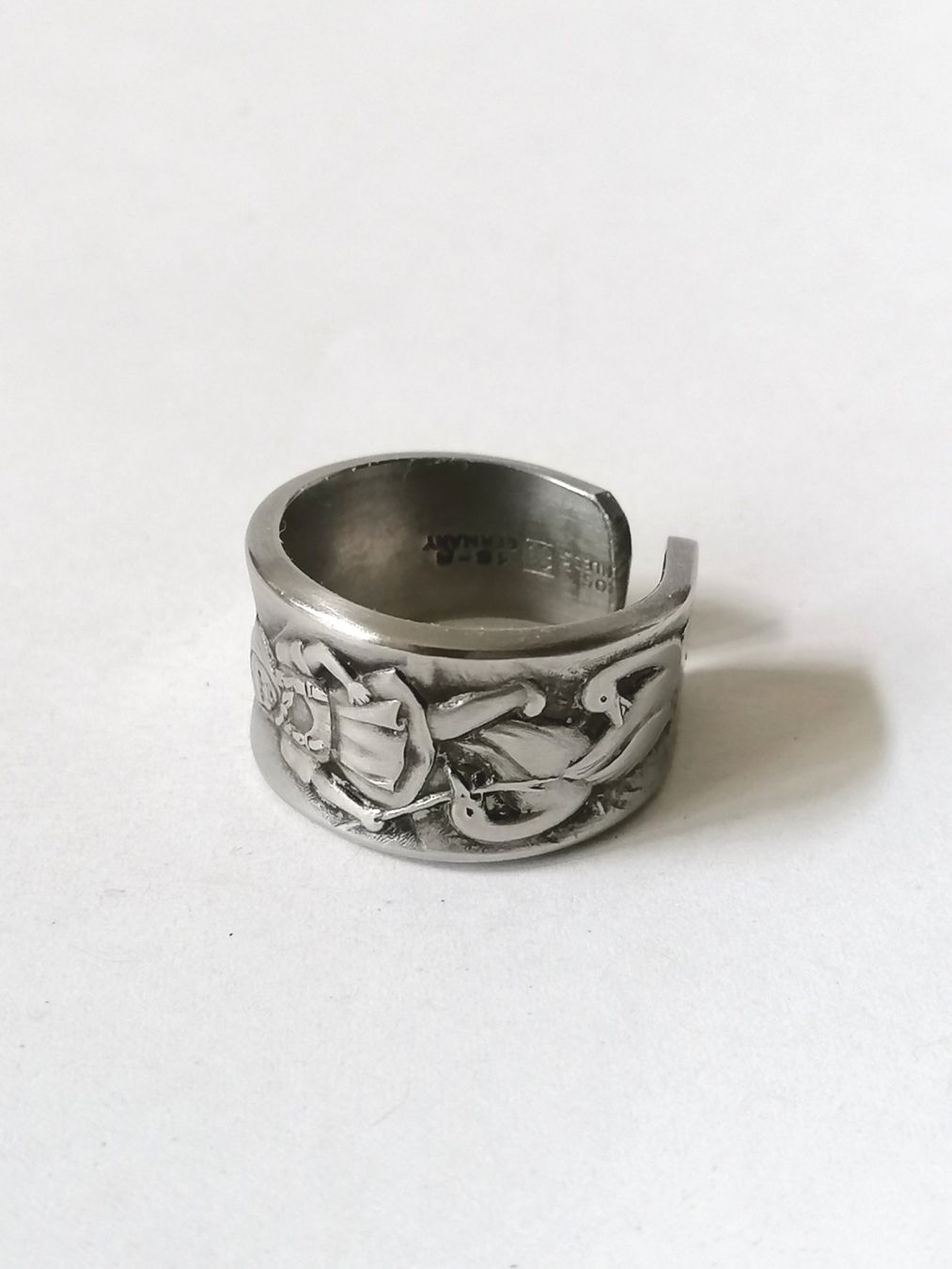 Anelli: Ring aus Silberbesteck, Grösse 59 – Nuovo (secondo la descrizione) da Suhr venduto da zum1.zum2.und 3